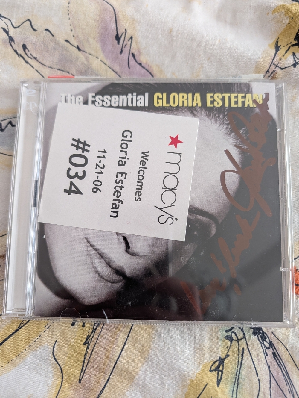 Macy's Welcomes Gloria Estefan Signed The Essential Gloria Estefan CD With Proof